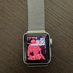 Apple Watch Series 2 SE with Adjustable Magnetic Watchband