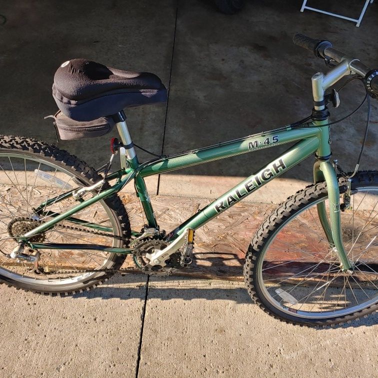 Raleigh 26 in Mountain Trail Bike M45 for Sale in Marion OH OfferUp
