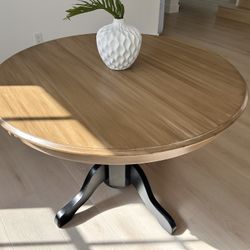 Round Wood Dining Table