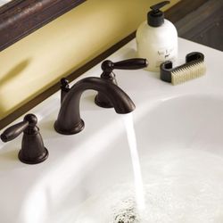 Moen Oil-Rubbed Bronze Two-Handle Widespread Bathroom Faucet (No Valve)