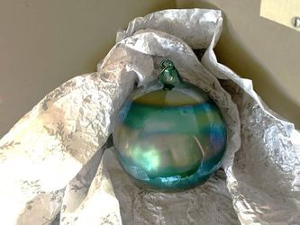 Large Jim Marvin Designs  Shiny Green Blue Pearl Iridescent Glass Christmas Ornament