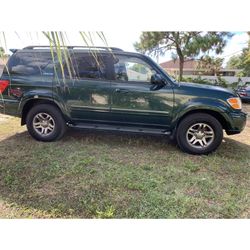 2003 Toyota Sequoia