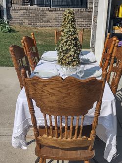 Press back chairs hotsell and table