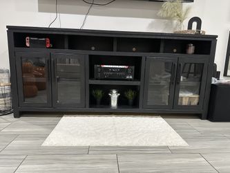 Entertainment Console - TV Stand 