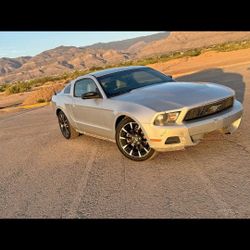 2012 Ford Mustang