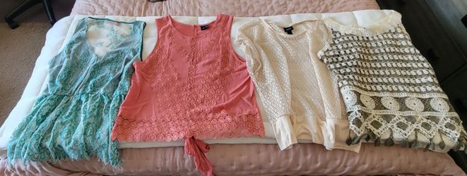 BUCKLE tops sz L