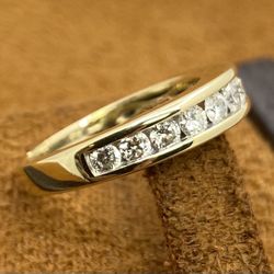 Gold Diamond Wedding Ring Band 