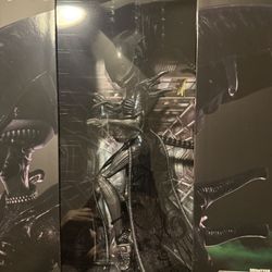 Monster High Skullector Alien Doll Xenomorph 