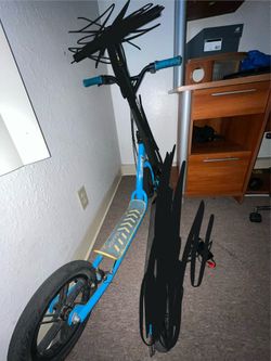 Razor Kick Scooter Blue