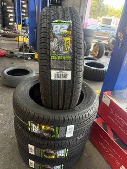 225/55R18 Atturo Tires – Sporty Style & Confident Road Performance