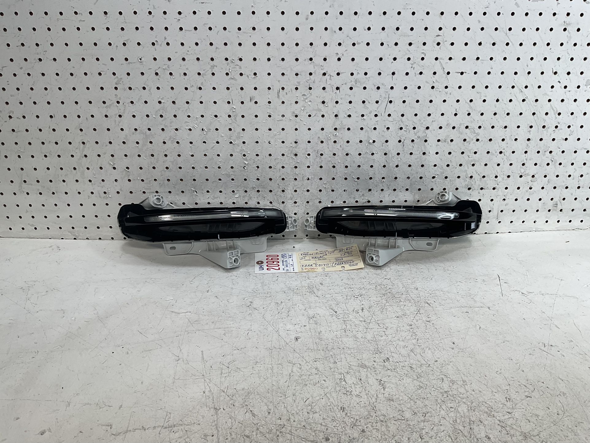2024 2025 MAZDA CX90 CX-90 LED DAYTIME RUNNING LIGHT PAIR OEM