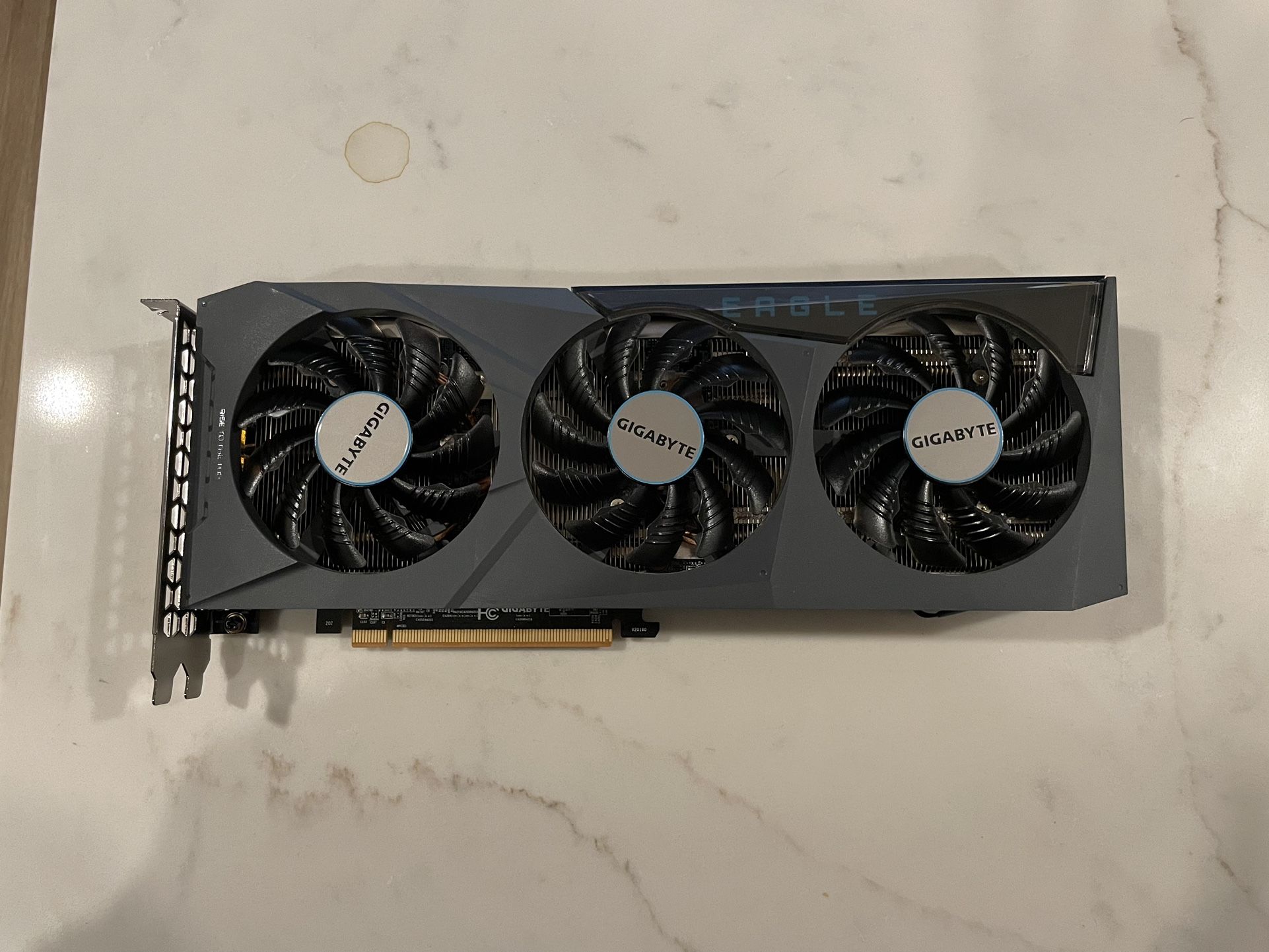 AMD Radeon RX 6700XT Gigabyte Eagle