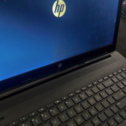 HP laptop 17 Inch Touchscreen