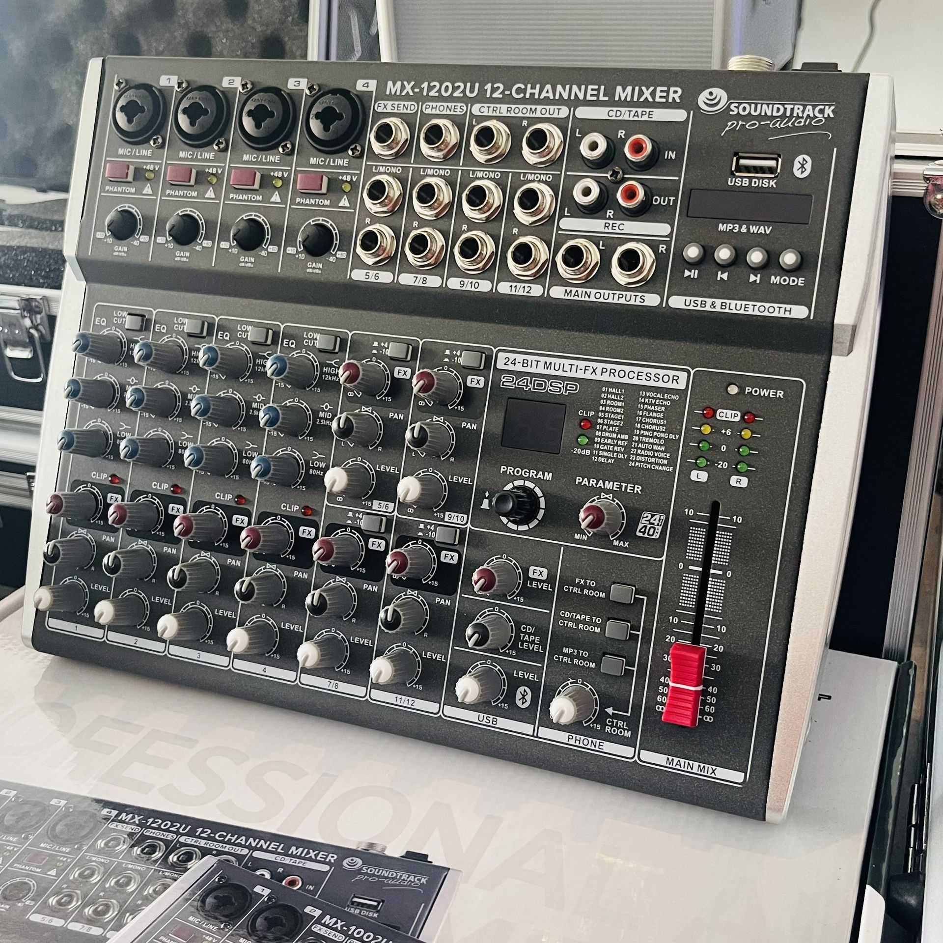 12 Channel Passive Mixer With Bluetooth, USB, MP3 Player. Sound Effects. It Would Work Perfect For  A Small Restaurant, Church, or For A Small Band 