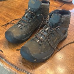 Keen Hiking Boots