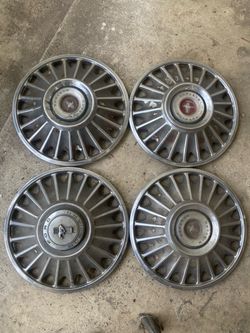 Vintage Classic Ford Mustang Hubcaps