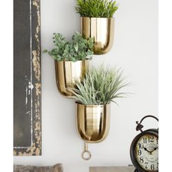 GOLD METAL LAYERED INDOOR OUTDOOR WALL PLANTER, 12" X 12"x25”
