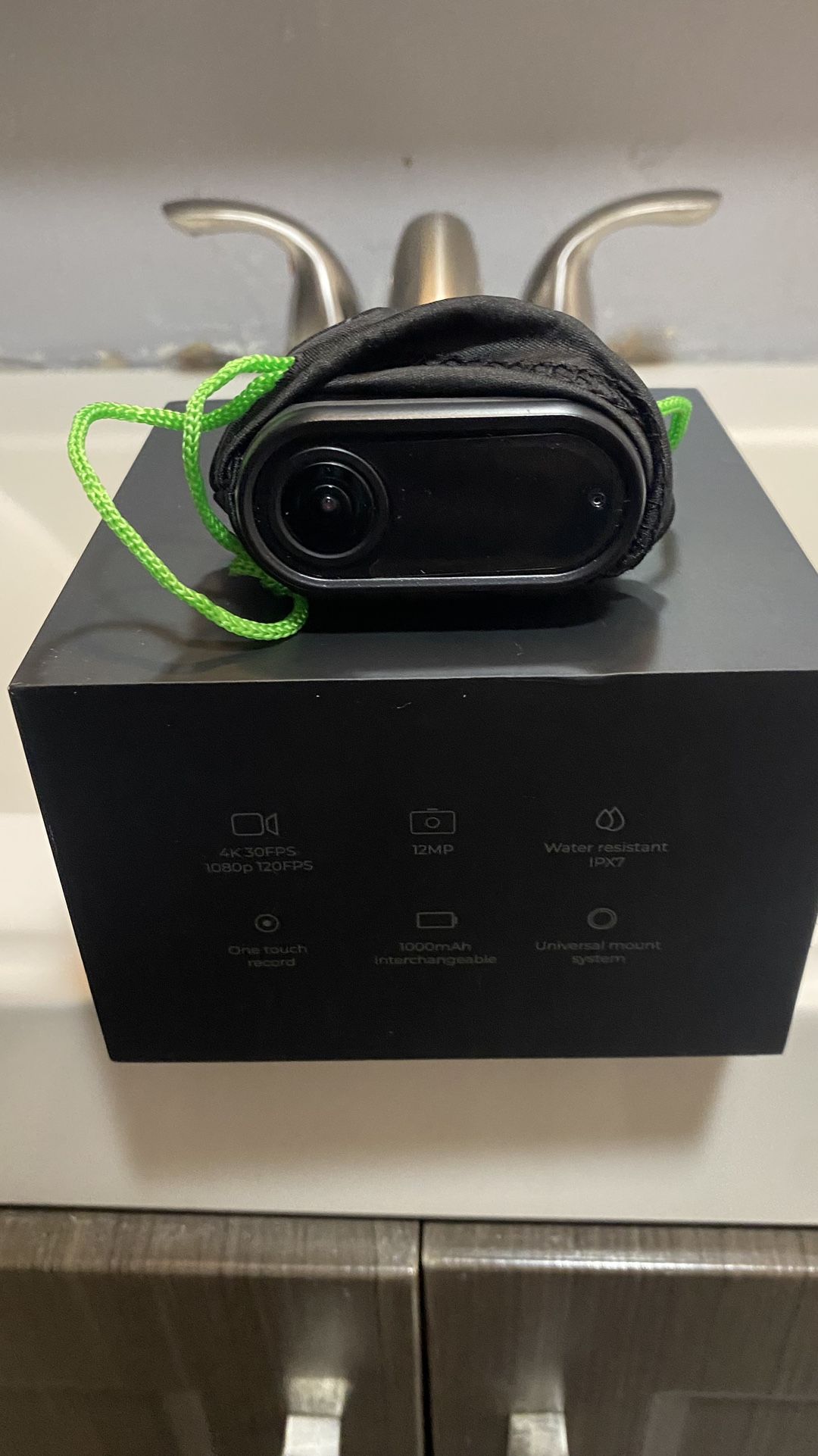 BRAND NEW OCLU ACTION CAMERA 4k