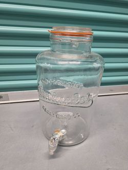 Vintage Old Fashioned Nantucket  Beverage Dispenser GLASSWARE CO. 2 Gallons