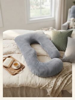 Pregnancy pillow