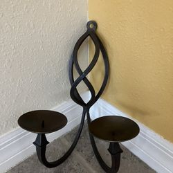 Double candle holder in black