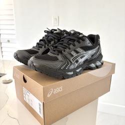 Asics Gel Kayano 14 Black Pure Silver Size 7.5W/6M