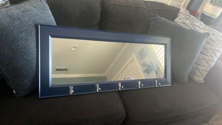 Hat holder mirrow