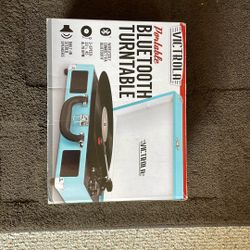 Victrola Bluetooth Turntable Brand New Never Used 