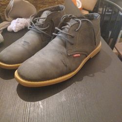 Levis Shoes