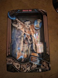 Mattel Monster High Reel Drama Frankie Stein New Sealed