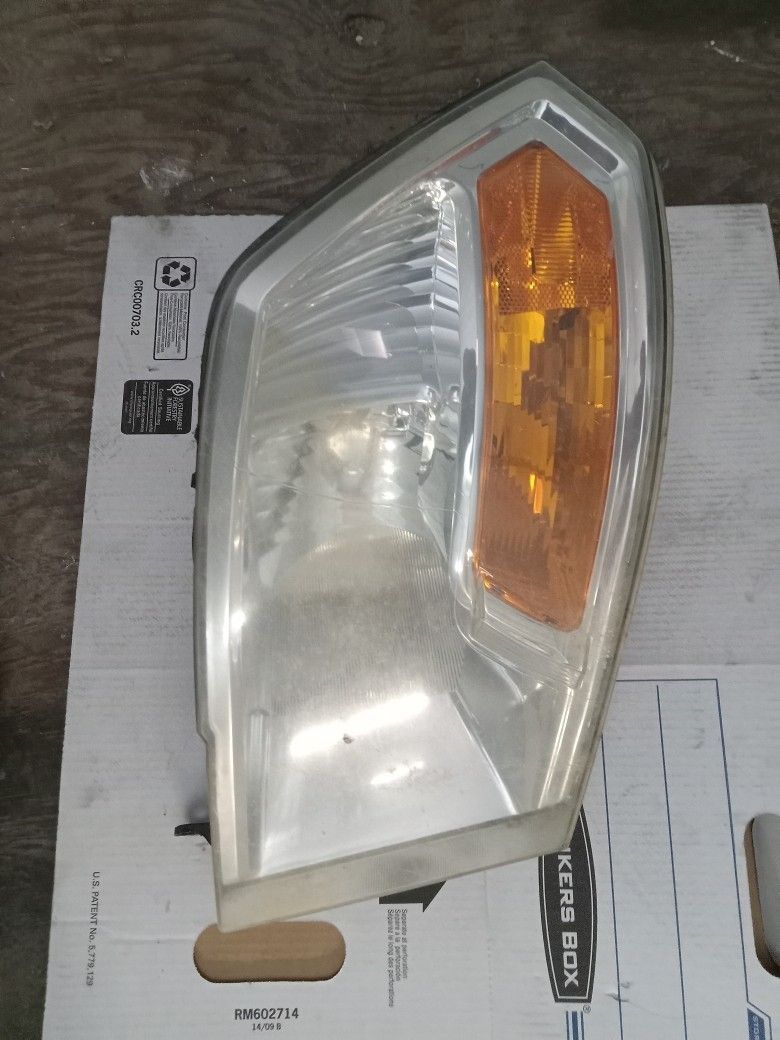 2019 dodge ram 1500 headlight drivers side