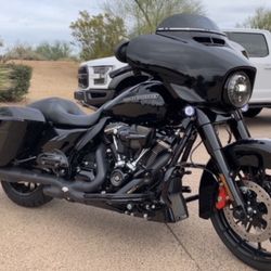 2018 Harley Davidson Street Glide Special