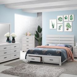 Special‼️ 4-piece Queen Bedroom Set Coastal White Color (Mattress and Chest are not Included)