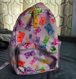 Backpack Gummy bears