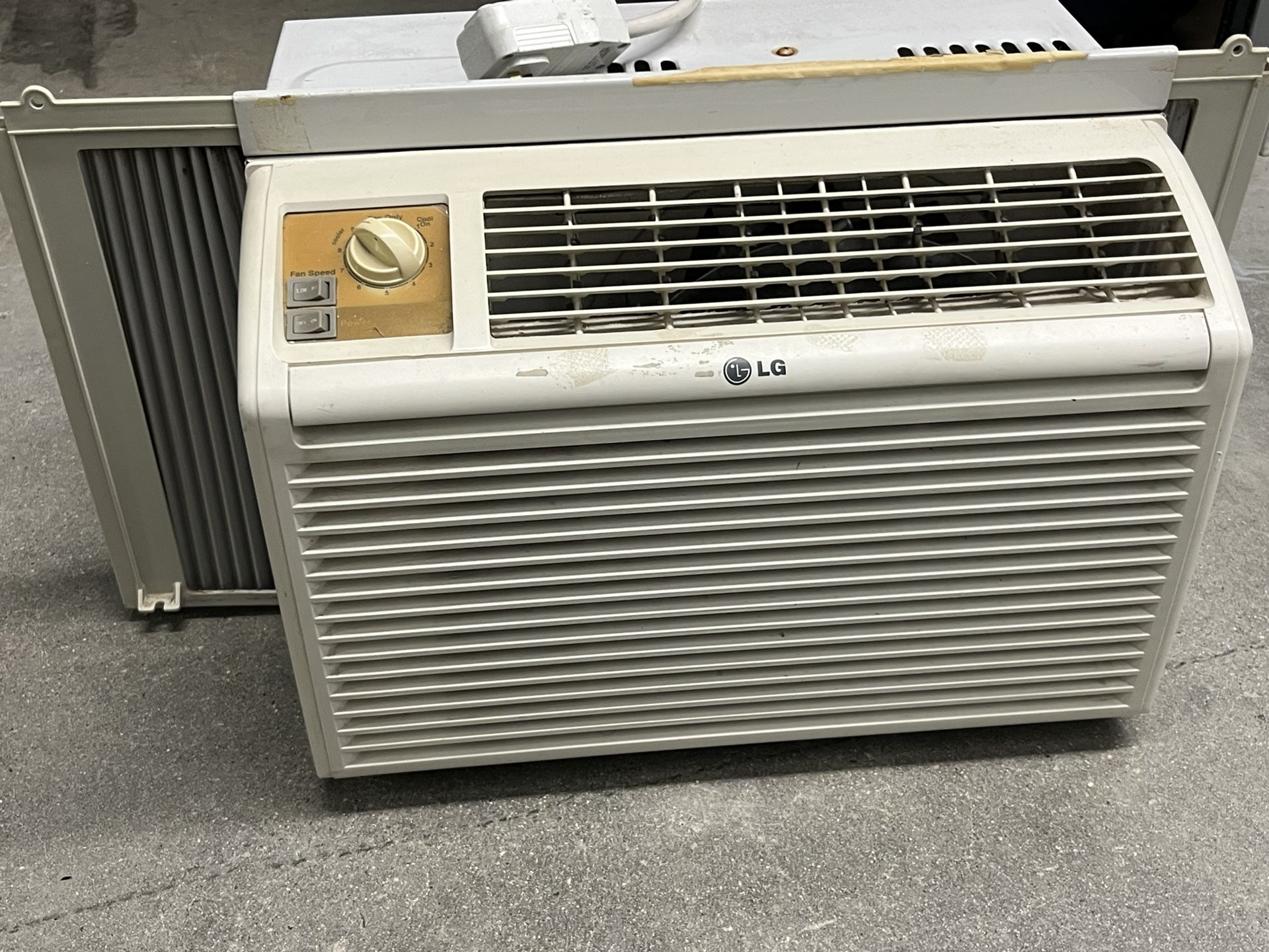 AC Window