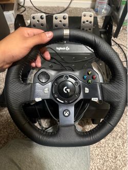 Logitech G920 racing Wheel