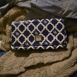 Dooney And Bourke 
