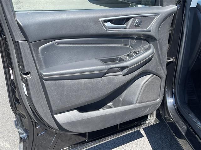 2017 Ford Edge