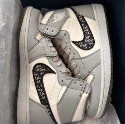 Jordan 1 Retro High Dior