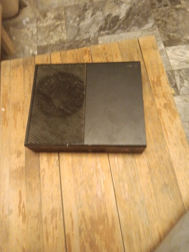 Xbox One Black