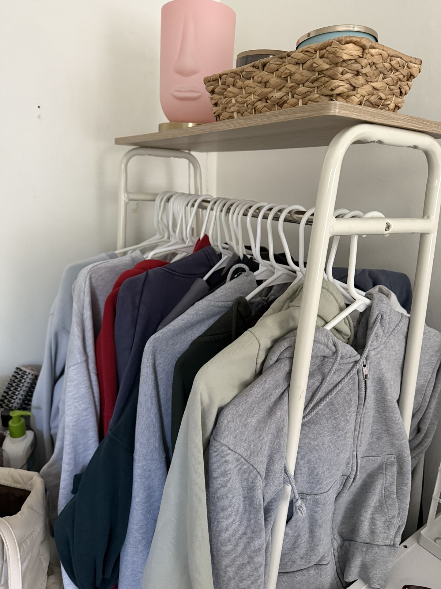Two shelf Clothing Rqck