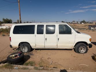 2000 Ford E-150