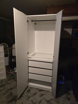 wardrobe