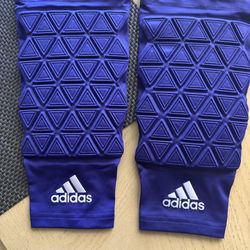 Adidas knee pads