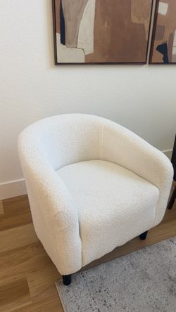 Modern Ivory Bouclé Accent Chairs – Set of 2