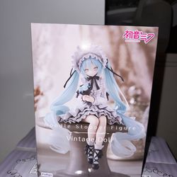 Hatsune Miku Noodle Stopper Figure Vintage Doll