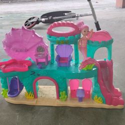 At The Office At Tidy Inn Hotel