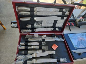 Kitchen knives set