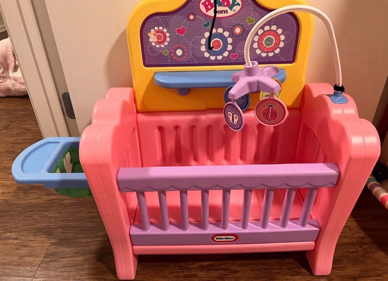 Little Tikes Crib