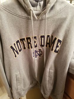 Norte Dame sweatshirt